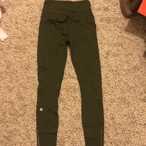 NWOT Lululemon army green thermal leggings